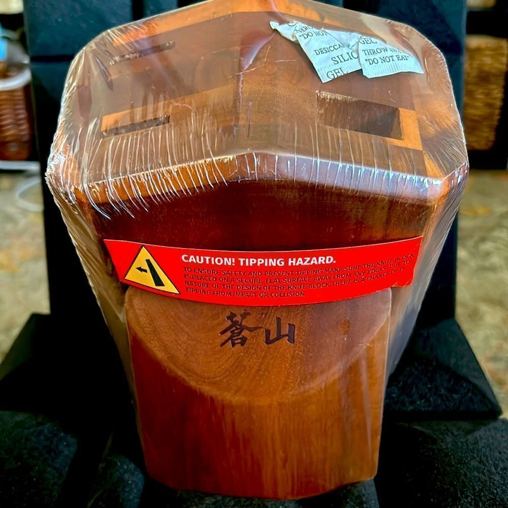 Walnut Knife wood Block For 4 Pieces Sealed 9”x8”x7”